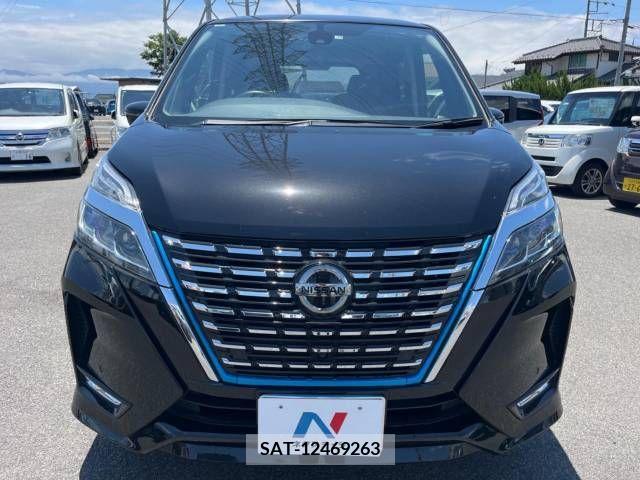Nissan SERENA 2019-10 325060-15