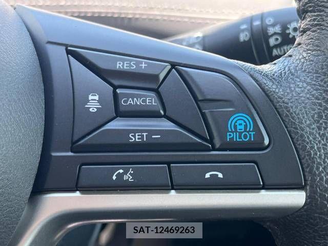 Nissan SERENA 2019-10 325060-3