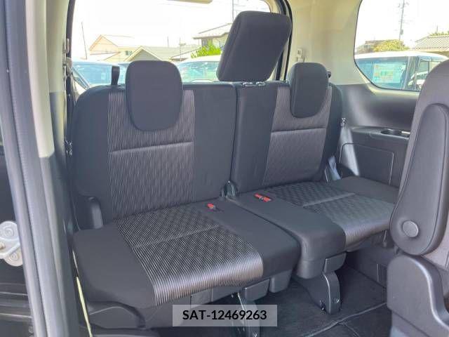 Nissan SERENA 2019-10 325060-10
