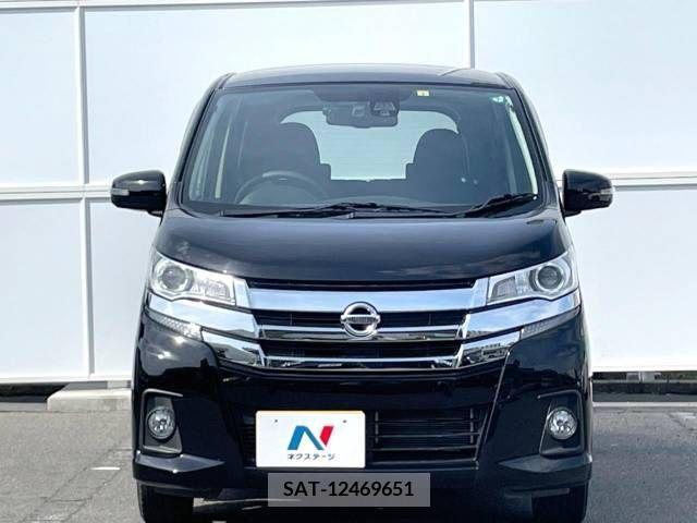 Nissan DAYZ 2018-01 266689-12