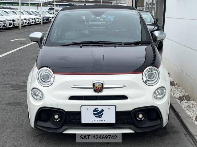 Abarth 595 2022-09 271417-14