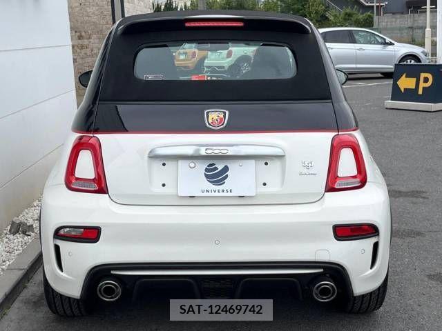Abarth 595 2022-09 271417-15