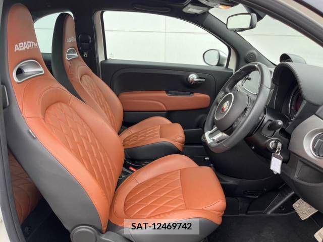 Abarth 595 2022-09 271417-7