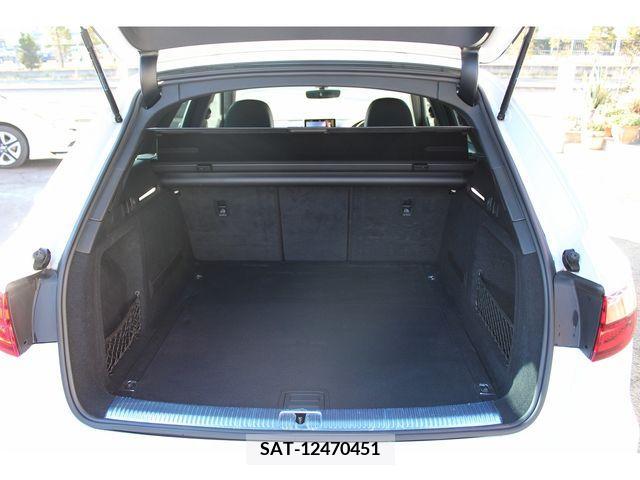 Audi A4 2018-11 204396-3