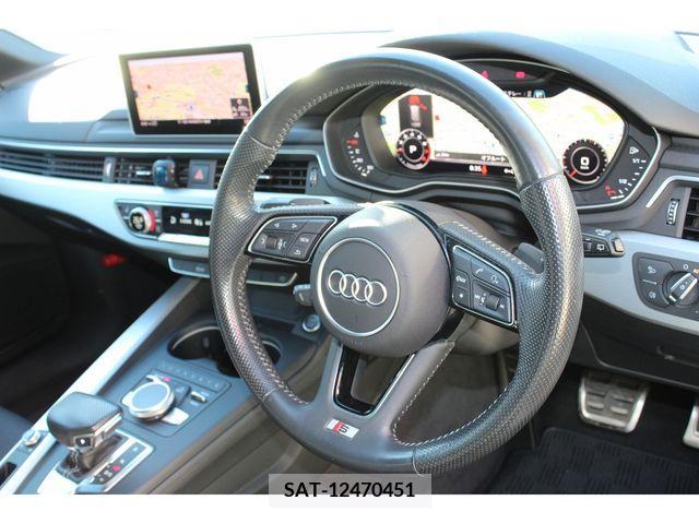 Audi A4 2018-11 204396-12