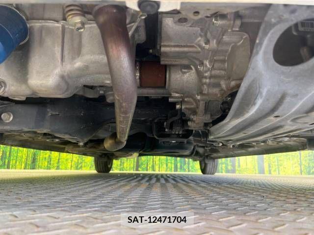 Honda N BOX CUSTOM 2019-05 278948-19