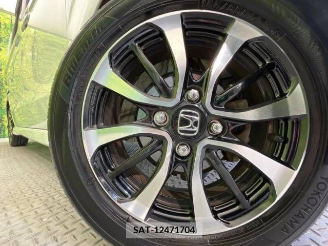 Honda N BOX CUSTOM 2019-05 278948-13