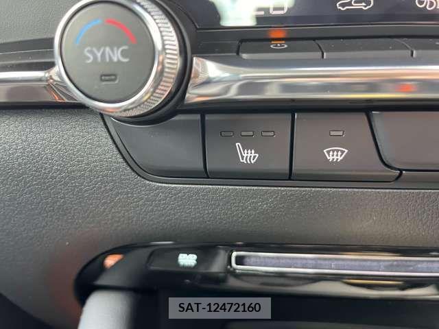 Mazda MAZDA3 2023-04 301067-8