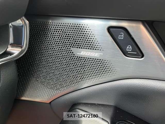 Mazda MAZDA3 2023-04 301067-4