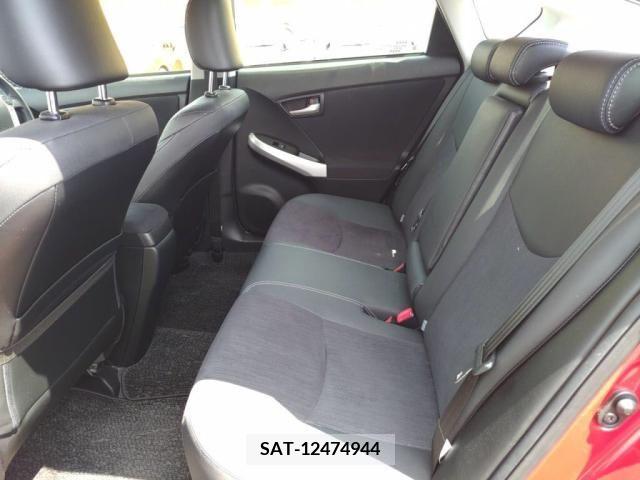 Toyota PRIUS 2012-02 351889-27