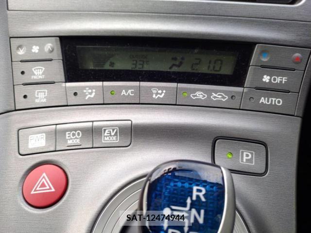 Toyota PRIUS 2012-02 351889-13