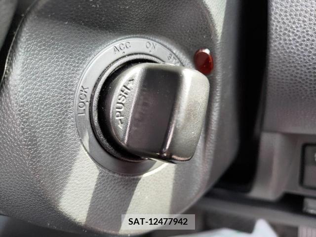 Mazda BIANTE 2013-09 293078-12