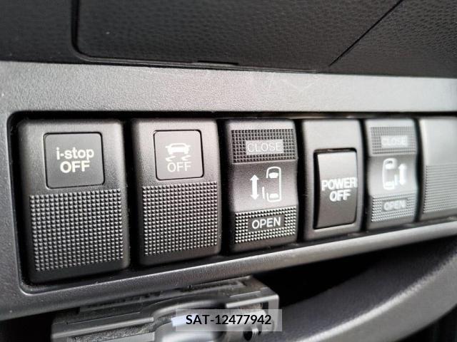 Mazda BIANTE 2013-09 293078-15