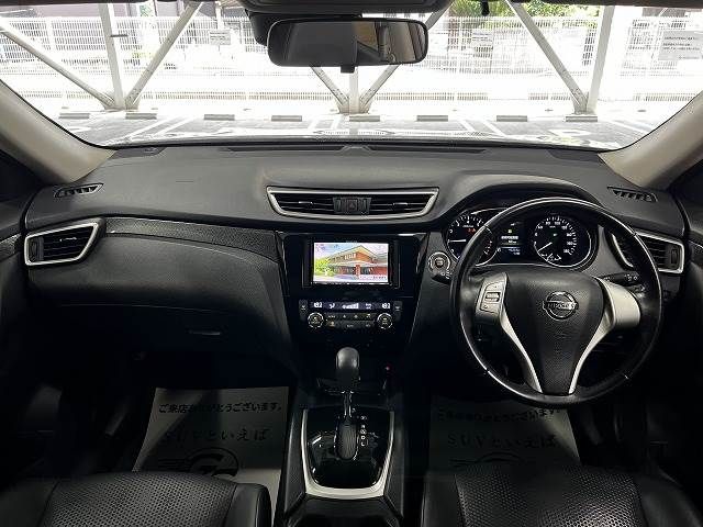 Nissan X-TRAIL 2015-11 22892-1