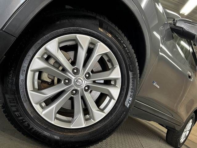 Nissan X-TRAIL 2015-11 22892-10