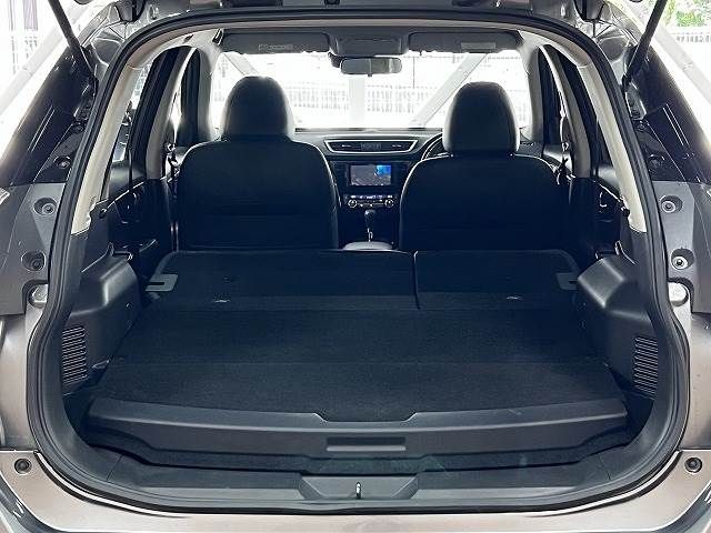 Nissan X-TRAIL 2015-11 22892-19