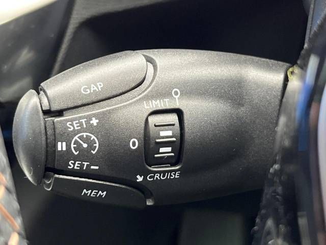 Peugeot 5008 2020-03 14683-6