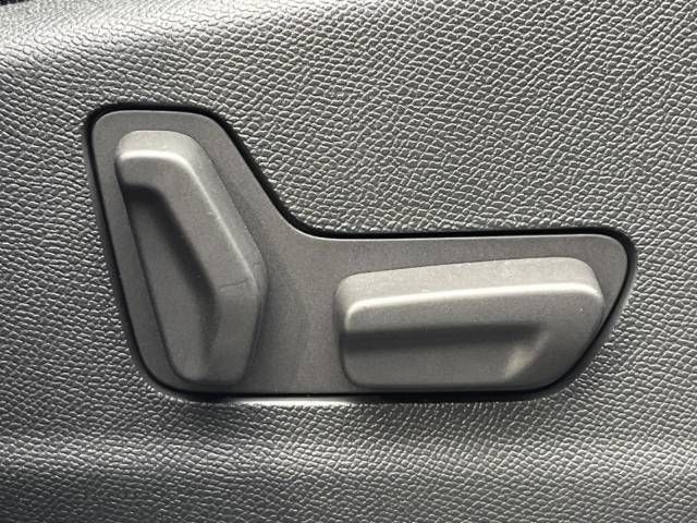 Peugeot 5008 2020-03 14683-7