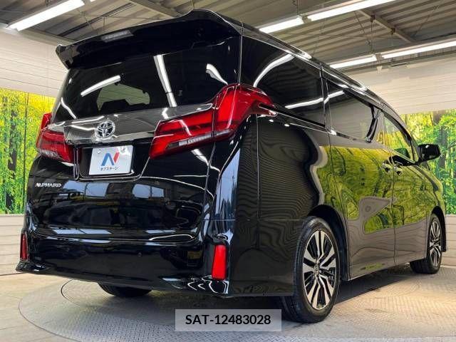 Toyota ALPHARD 2022-05 333435-18