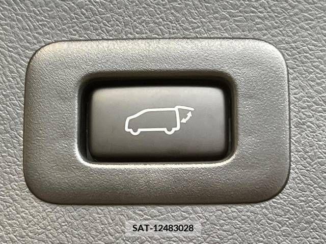 Toyota ALPHARD 2022-05 333435-6
