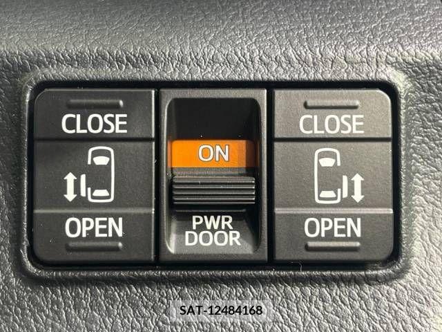 Toyota SIENTA 2018-12 298330-5