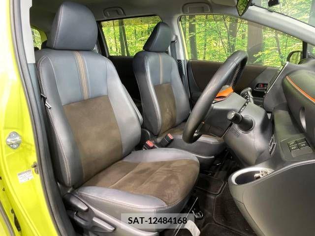 Toyota SIENTA 2018-12 298330-8