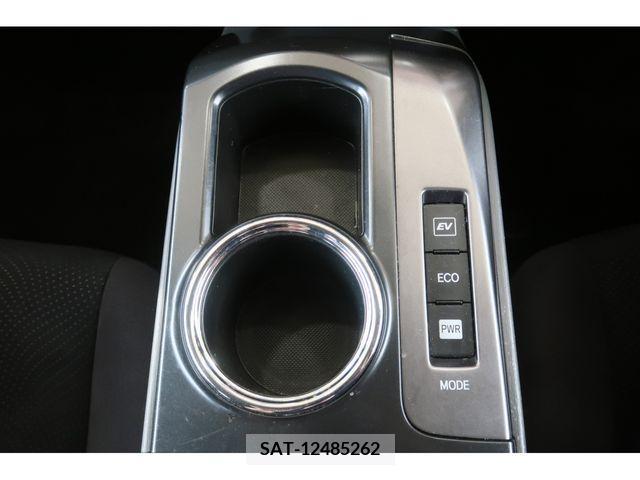 Toyota PRIUS ALPHA 2014-09 282506-13