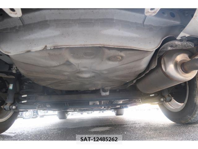 Toyota PRIUS ALPHA 2014-09 282506-16