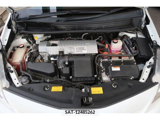 Toyota PRIUS ALPHA 2014-09 282506-15