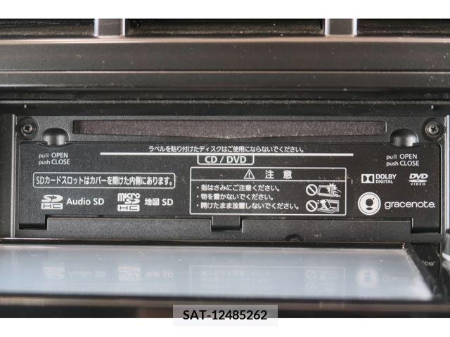 Toyota PRIUS ALPHA 2014-09 282506-9