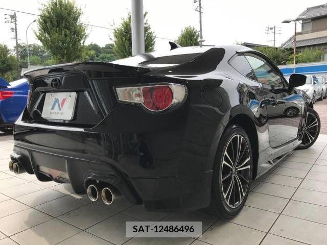 Toyota 86 2012-06 388915-19