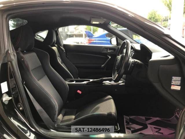 Toyota 86 2012-06 388915-10
