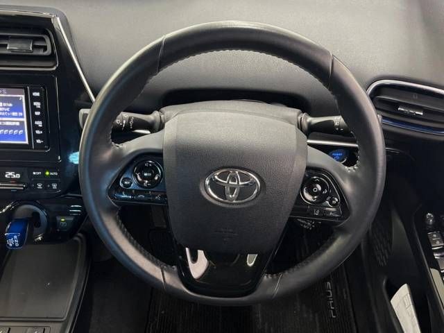 Toyota PRIUS 2019-07 194476-11