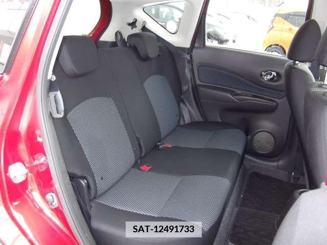 Nissan NOTE 2013-07 372285-6