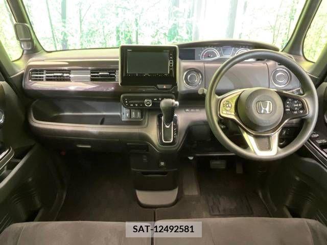 Honda N BOX 2019-05 278428-1