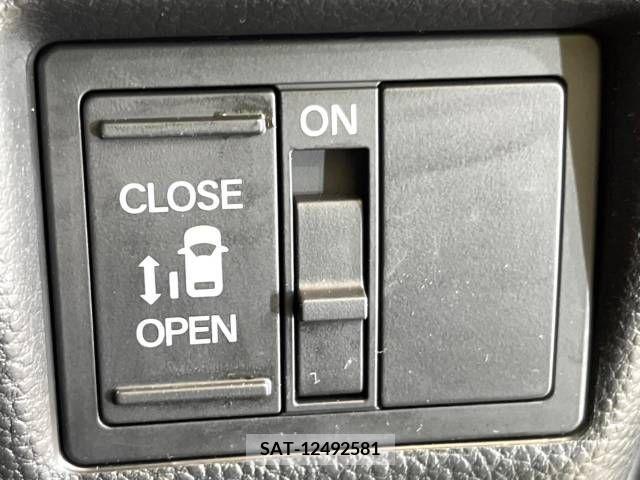 Honda N BOX 2019-05 278428-2