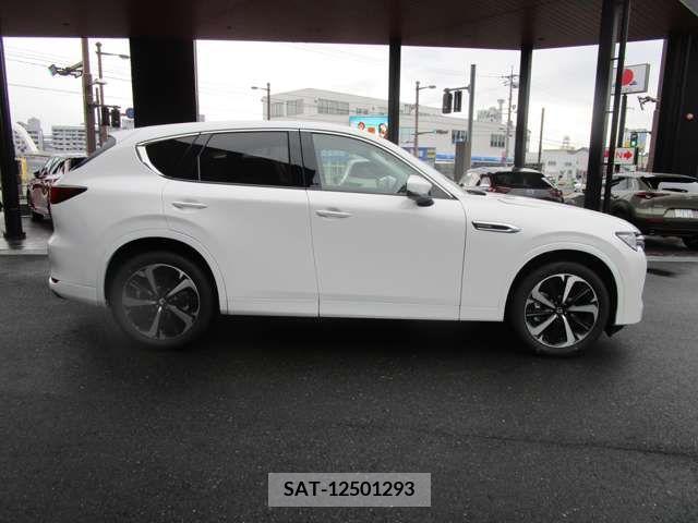 Mazda CX-60 2022-09 374784-3