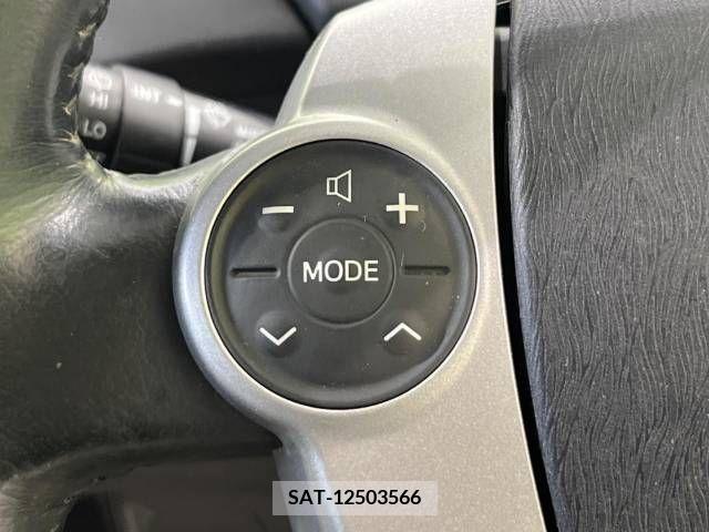 Toyota PRIUS 2010-02 322081-8