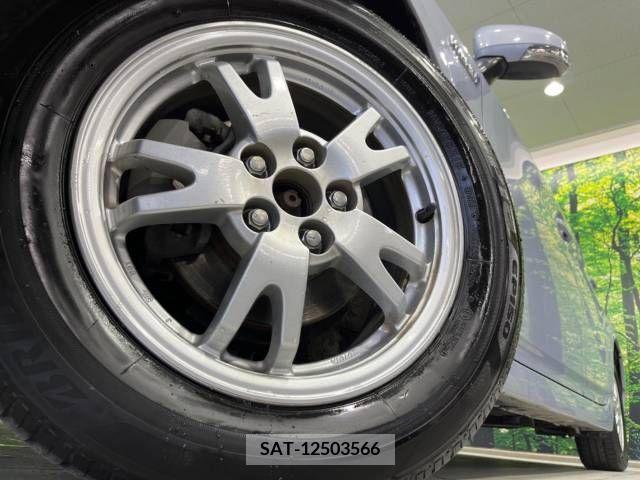 Toyota PRIUS 2010-02 322081-14