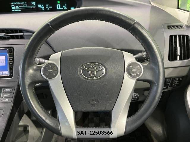 Toyota PRIUS 2010-02 322081-12