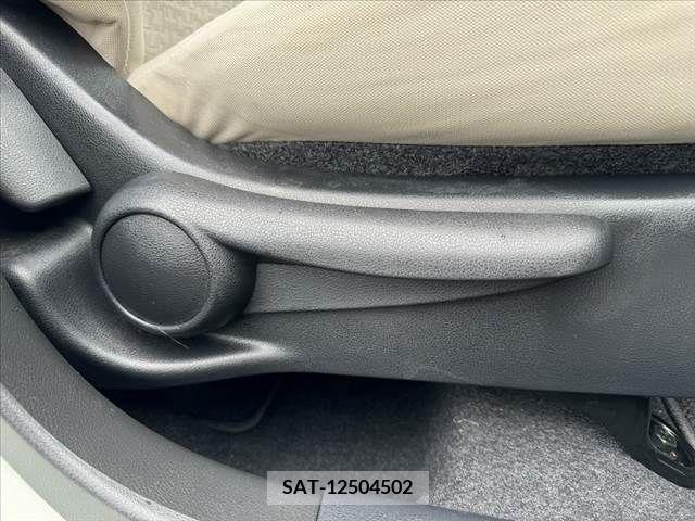 Nissan MARCH 2012-03 363181-29