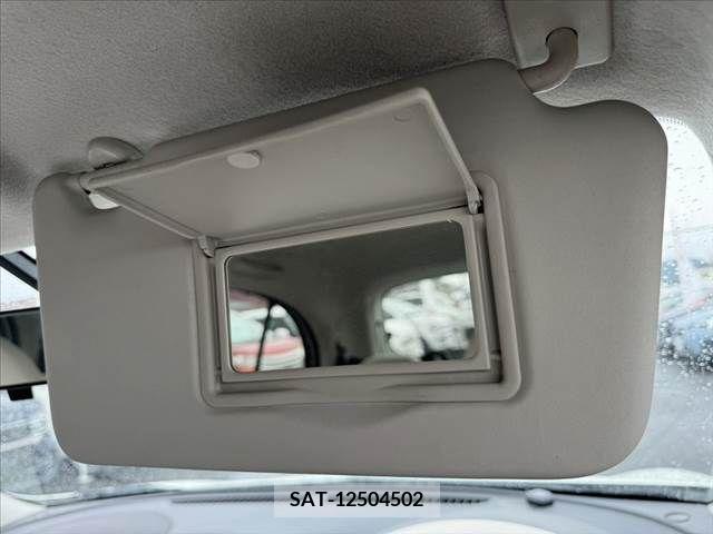 Nissan MARCH 2012-03 363181-27