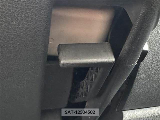 Nissan MARCH 2012-03 363181-26