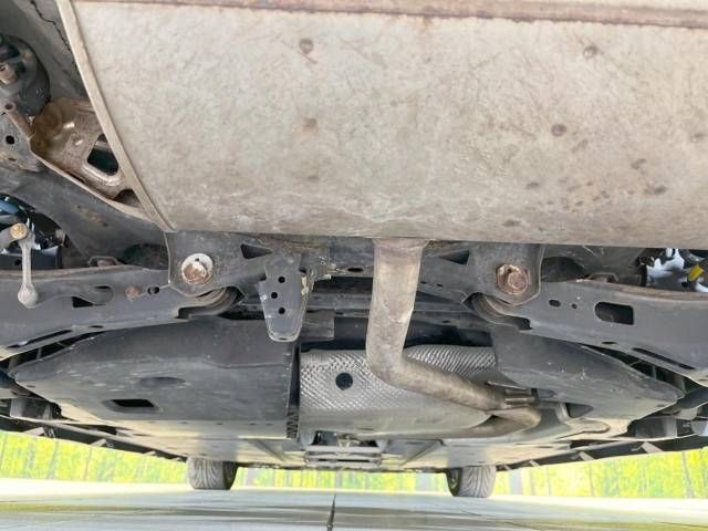 Toyota PRIUS 2016-09 181073-19