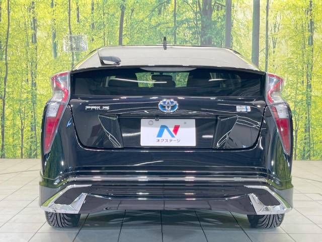 Toyota PRIUS 2016-09 181073-15