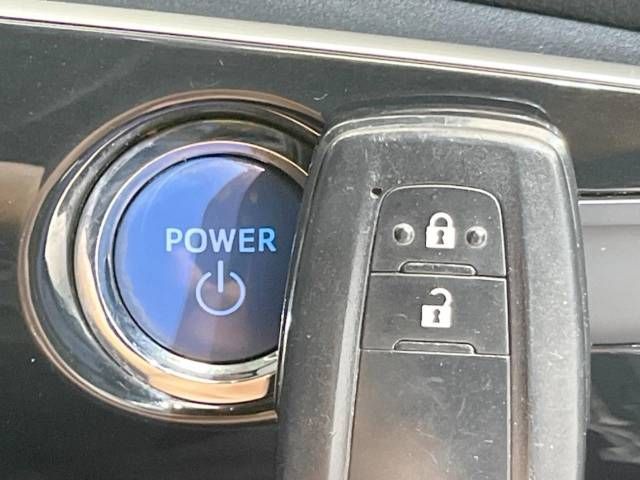 Toyota PRIUS 2016-09 181073-4