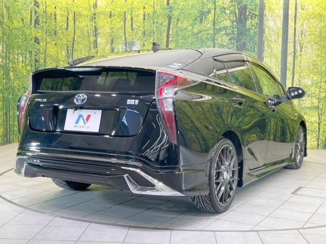 Toyota PRIUS 2016-09 181073-17