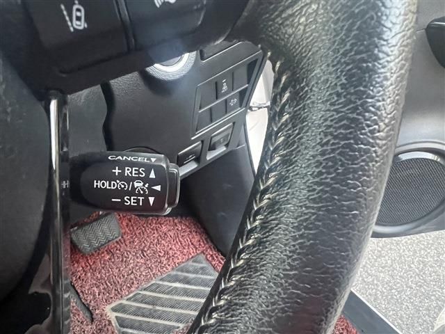 Toyota HILUX 2020-01 182555-9