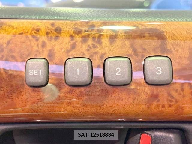 Toyota CELSIOR 2005-10 216285-7
