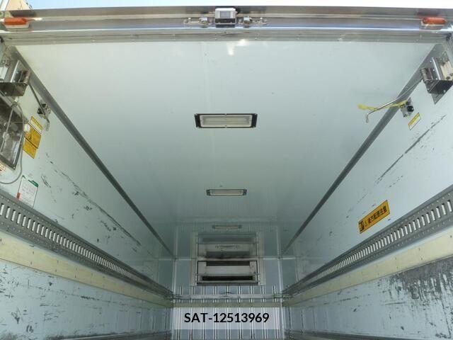 Isuzu FORWARD 2014-04 381577-12